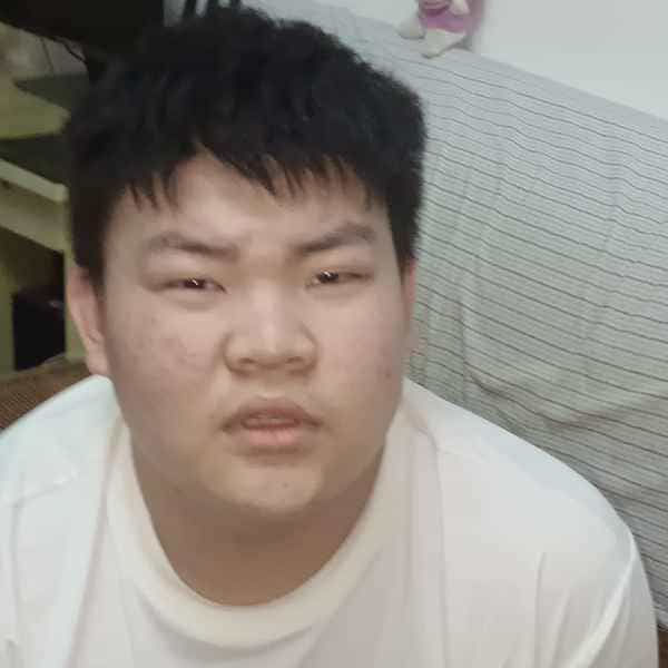 江苏20岁单身帅哥真诚找对象-南通征婚相亲网