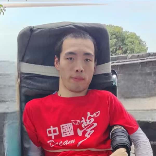 湖南30岁单身帅哥真诚找对象-南通征婚相亲网