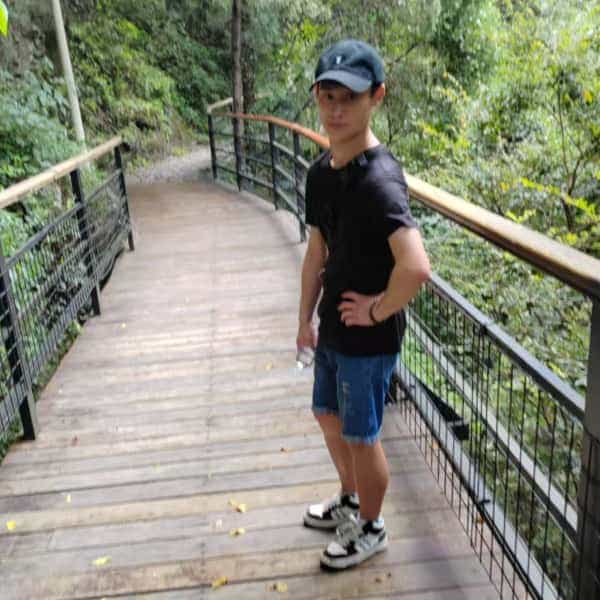 浙江28岁单身帅哥真诚找对象-南通征婚相亲网