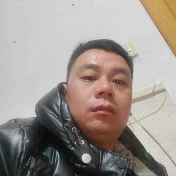 35岁岁河北单身帅哥 - 南通吉缘网