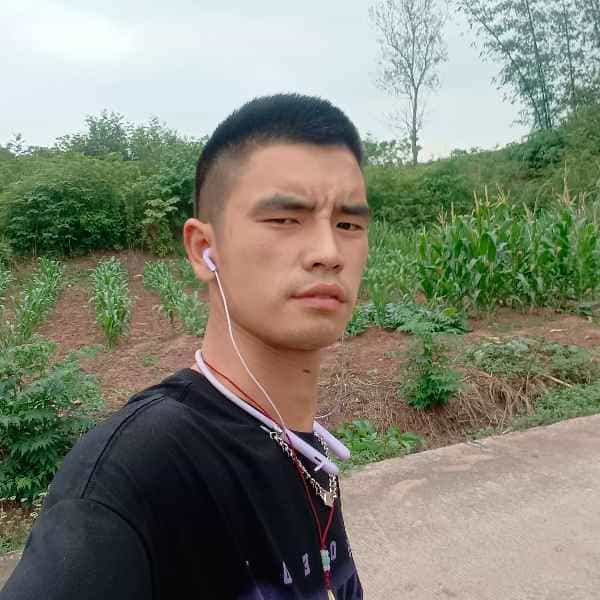 35岁岁四川单身帅哥 - 南通吉缘网