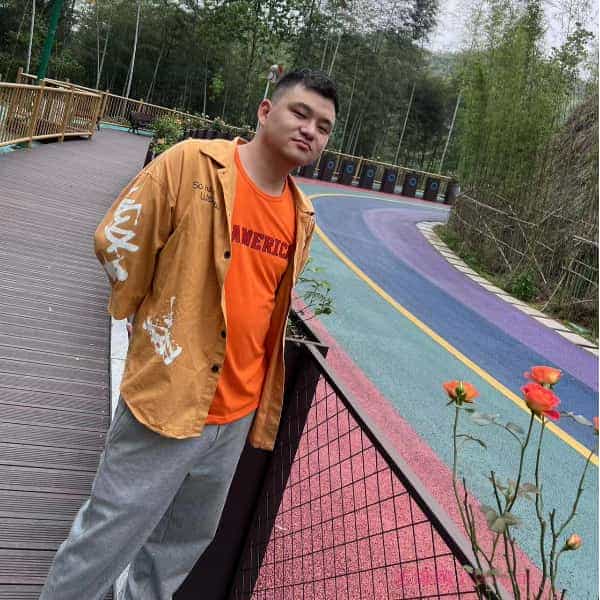 28岁岁湖南单身帅哥 - 南通吉缘网